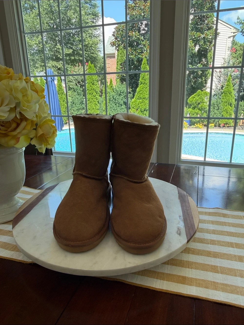 Australian Sheepskin chestnut booties -